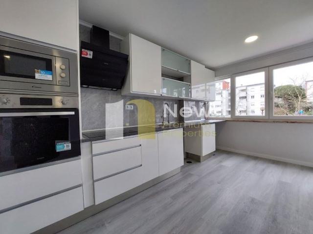 Apartamento venda em Núcleo Urbano Histórico de Oeiras, Oeiras