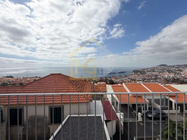 Apartamento venda em Zona Velha, Funchal