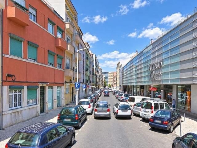Apartamento venda em Bairro Portugal Novo, Lisboa