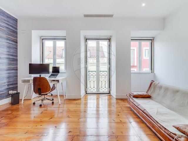 Apartamento venda em Estrela, Lisboa
