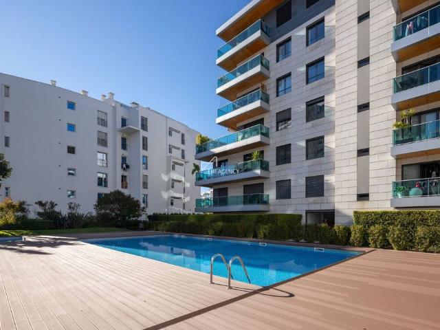 Apartamento venda em Estrela, Lisboa