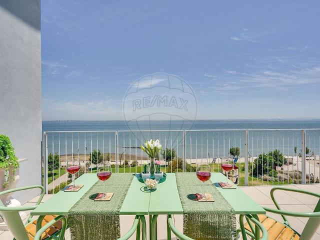Apartamento venda em Poço do Bispo, Lisboa