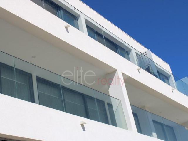 Apartamento venda em Vila Do Bispo