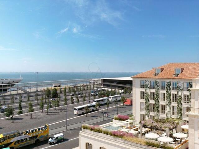 Apartamento venda em Santa Maria Maior, Lisboa