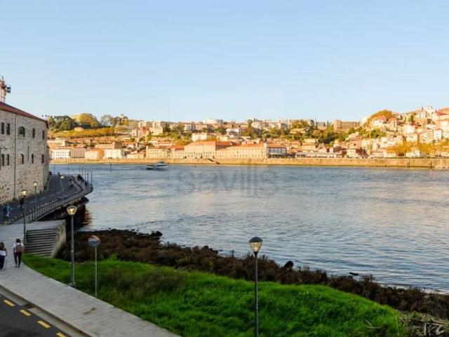 Apartamento venda em Lugar do Castelo, Vila Nova De Gaia