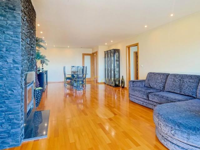 Apartamento venda em Laborim, Vila Nova De Gaia