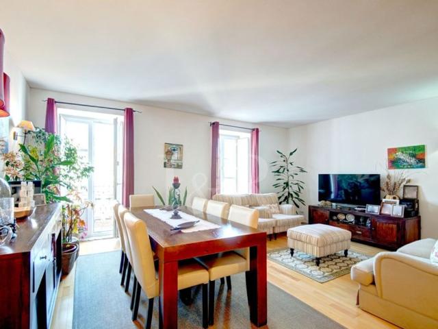 Apartamento venda em Misericórdia, Lisboa