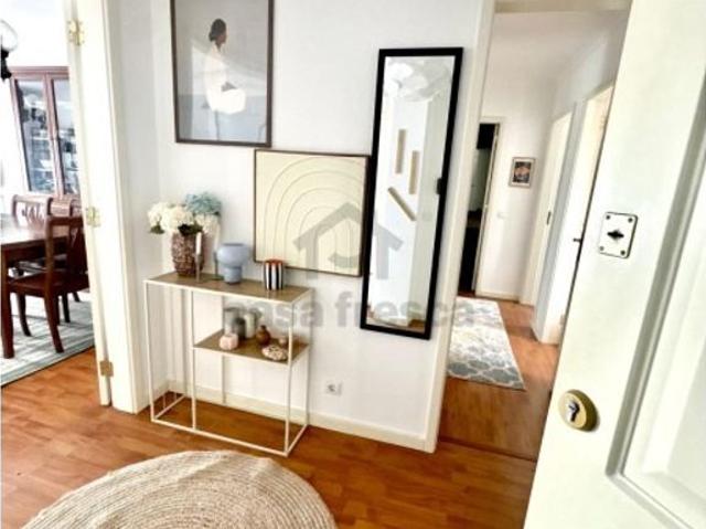 Apartamento venda em Almada, Setúbal