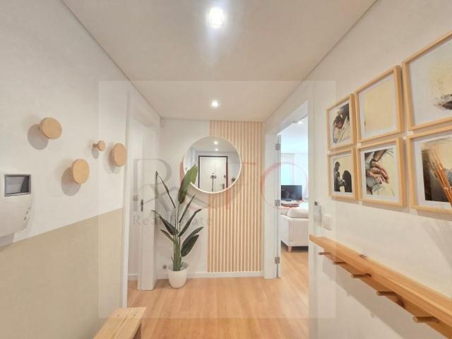 Apartamento venda em Almada, Setúbal