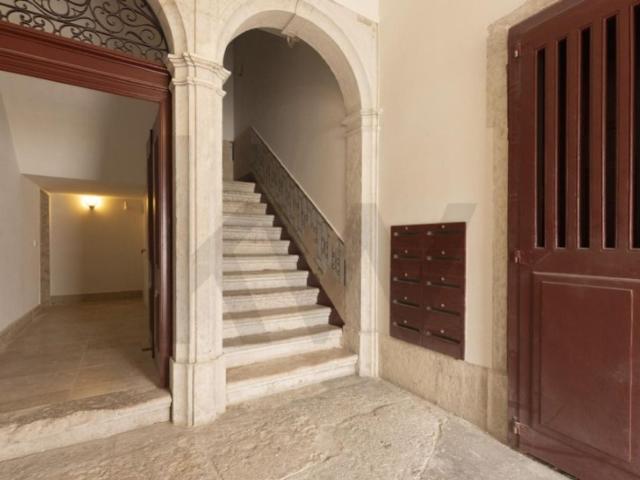 Apartamento venda em Santa Maria Maior, Lisboa