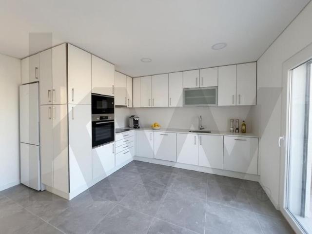 Apartamento venda em Seixal, Setúbal
