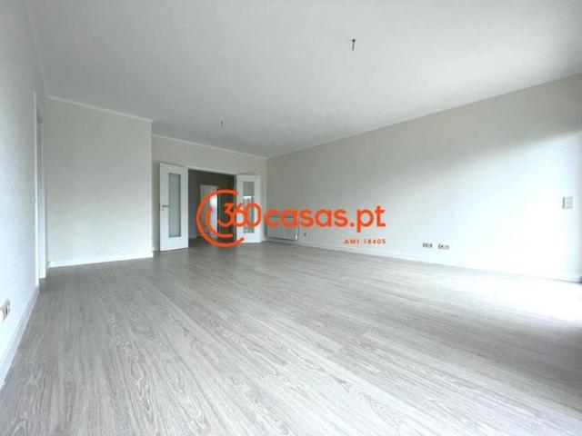 Apartamento venda em Faro