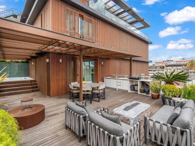 Apartamento venda em Santo António, Lisboa