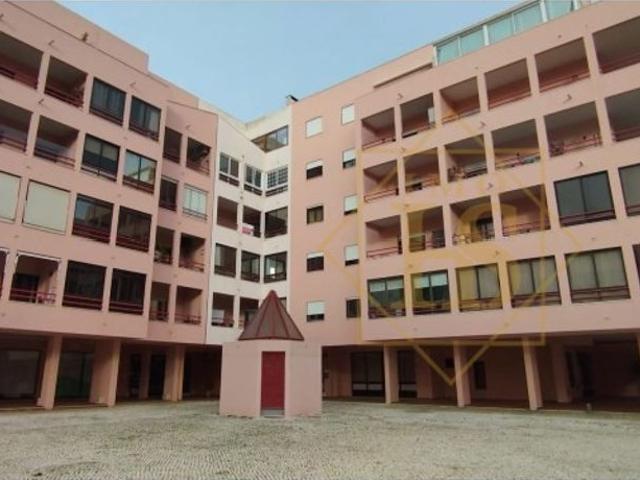 Apartamento venda em Visconde da Luz, Cascais