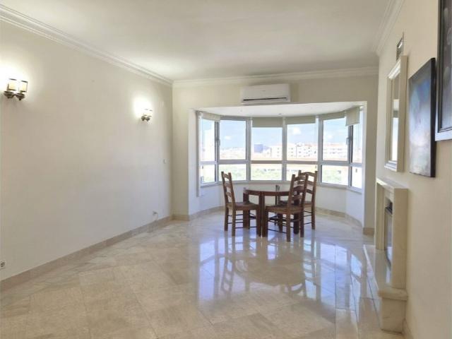 Apartamento venda em Bairro Portugal Novo, Lisboa