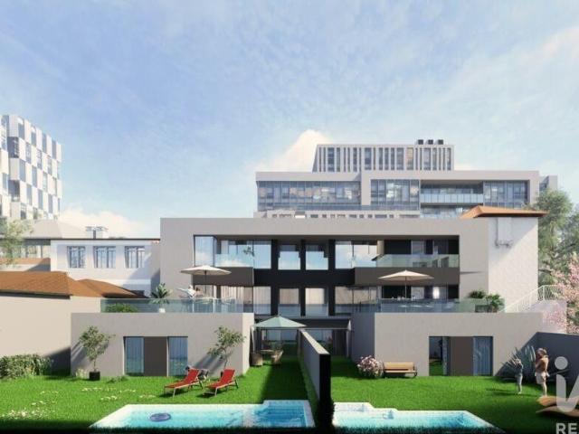 Apartamento venda em Porto