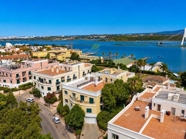 Apartamento venda em Mexilhoeira da Carregação, Parchal