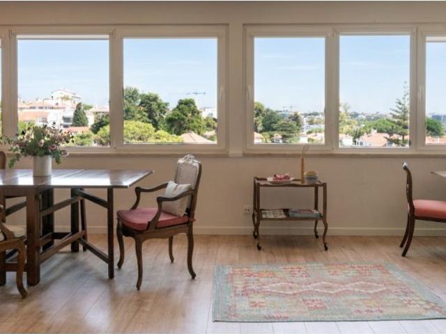 Apartamento venda em Visconde da Luz, Cascais