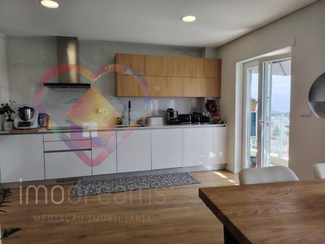 Apartamento venda em Vialonga, Lisboa