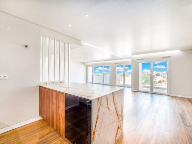 Apartamento venda em Carcavelos, Cascais