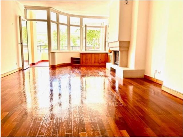 Apartamento venda em Visconde da Luz, Cascais