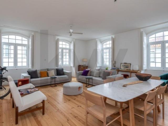 Apartamento venda em Santa Maria Maior, Lisboa
