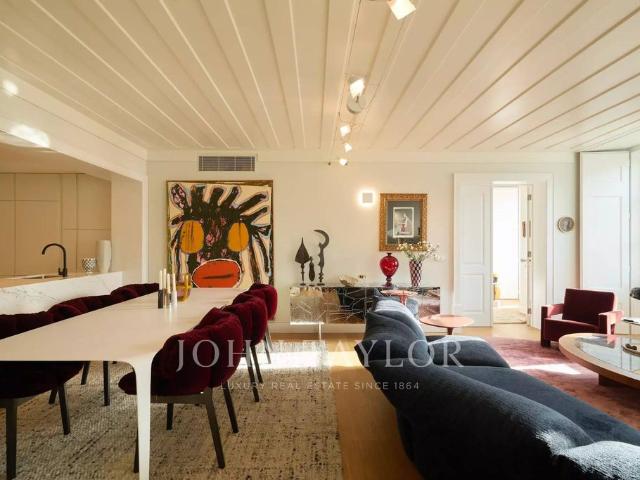 Apartamento venda em Misericórdia, Lisboa