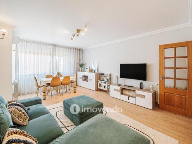 Apartamento venda em Ribeira Acima, Oeiras