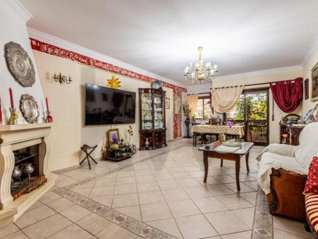 Apartamento venda em Casal da Mira, Amadora