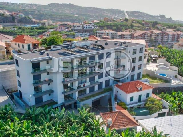Apartamento venda em Estreito de Câmara de Lobos, Câmara De Lobos