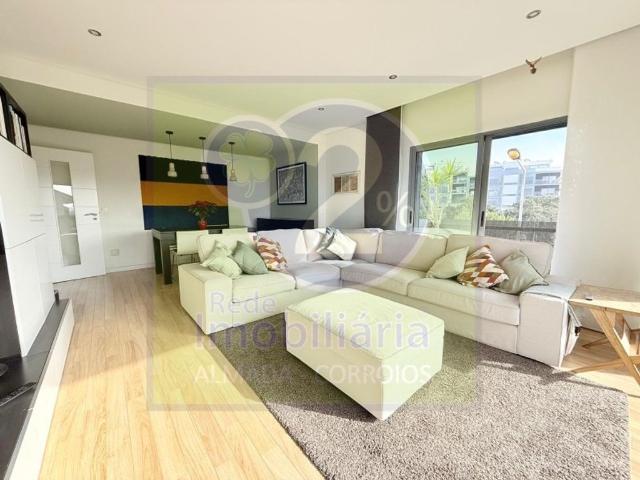 Apartamento venda em Almada, Setúbal