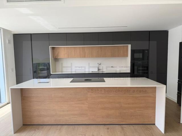 Apartamento venda em Carcavelos, Cascais