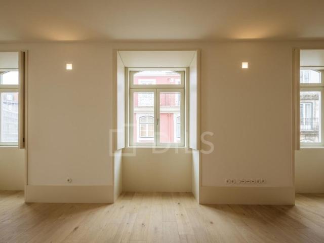 Apartamento venda em Encarnação, Lisboa