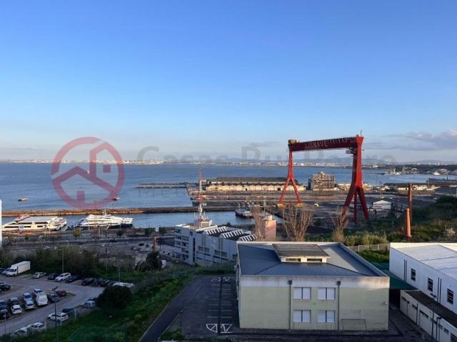 Apartamento venda em Cacilhas, Almada