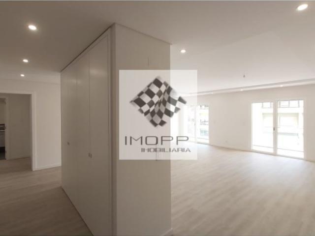 Apartamento venda em Carcavelos, Cascais