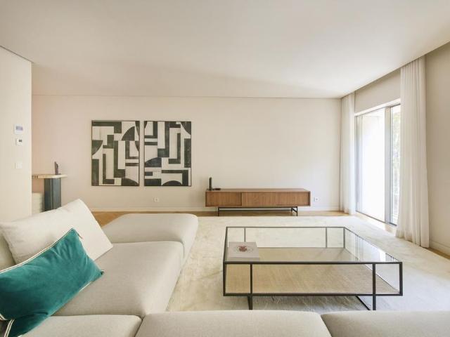 Apartamento venda em Misericórdia, Lisboa