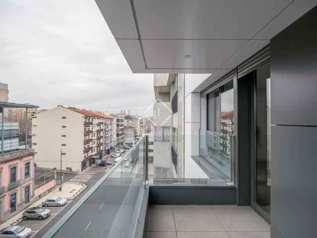 Apartamento venda em Porto
