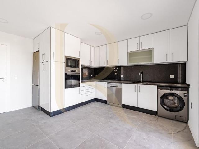Apartamento venda em Seixal, Setúbal
