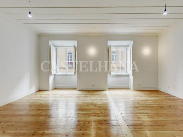 Apartamento venda em Estrela, Lisboa