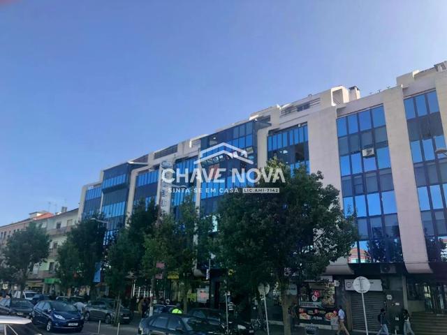 Apartamento venda em Bairro Janeiro, Amadora