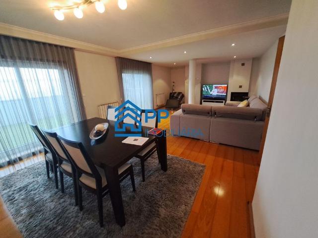 Apartamento venda em Porto
