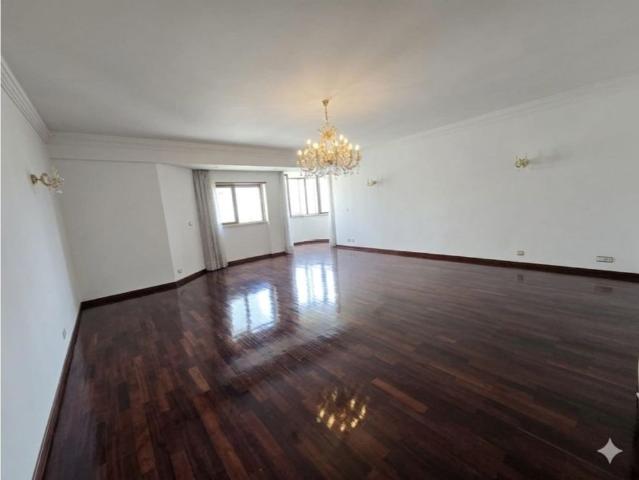 Apartamento venda em Bairro Portugal Novo, Lisboa