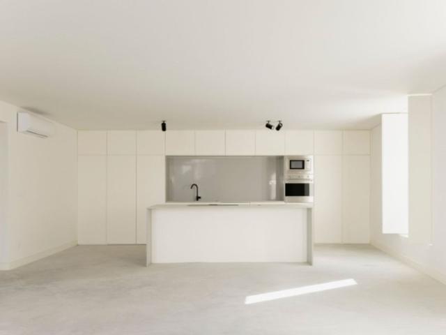 Apartamento venda em Poço do Bispo, Lisboa