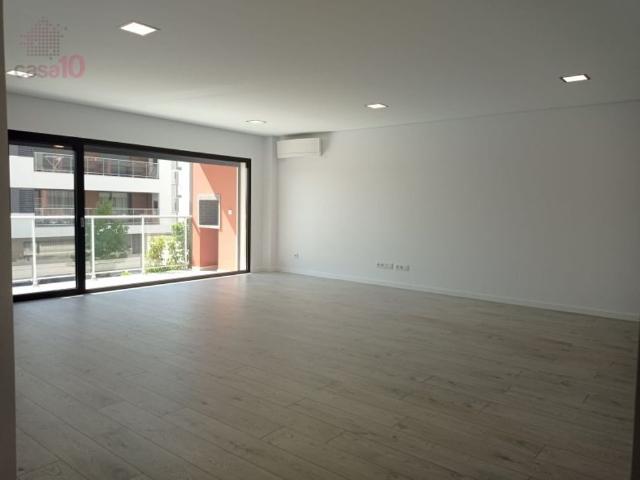 Apartamento venda em Urbanização Alto dos Moinhos, Montijo