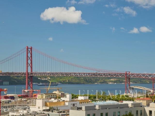 Apartamento venda em Estrela, Lisboa