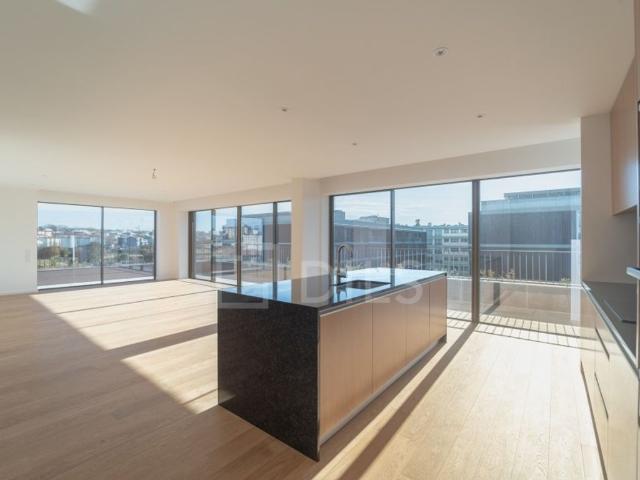 Apartamento venda em Porto