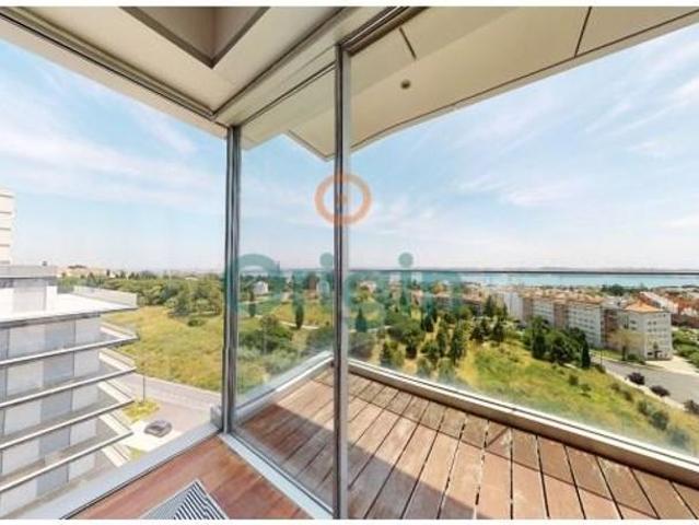 Apartamento venda em São Francisco Xavier, Lisboa