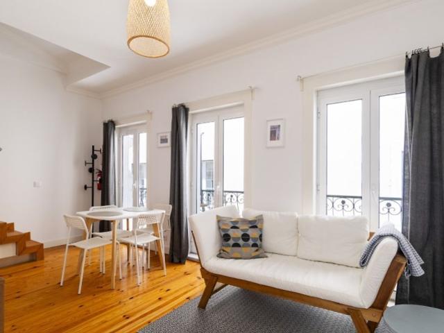 Apartamento venda em Estrela, Lisboa
