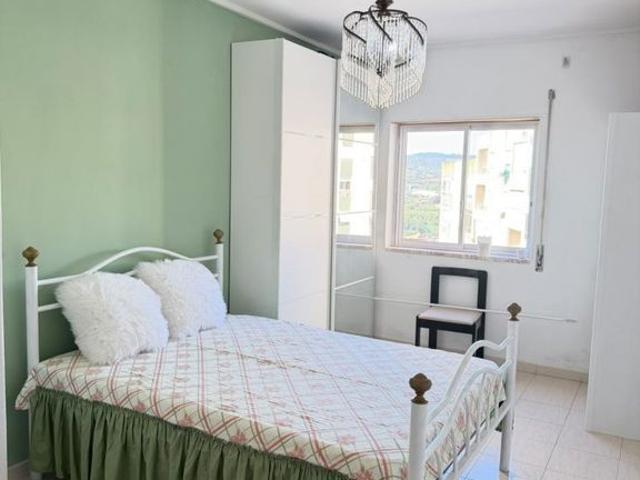 Apartamento venda em Santiago Dos Velhos, Lisboa