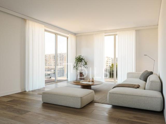 Apartamento venda em Quinta do Lambert, Lisboa